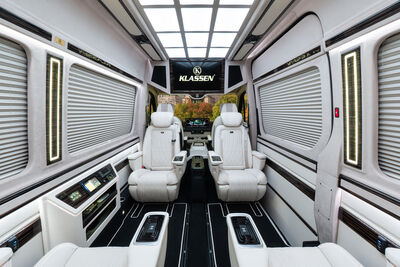 MERCEDES-BENZ SPRINTER ПЕРЕОБОРУДОВАНИЕ МИКРОАВТОБУСА В VIP ОФИС НА КОЛЕСАХ (V-КЛАСС &ndash; СИДЕНЬЯ ЛЮКС 447)