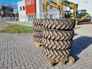 ny Kumho 10.00 x 20 kranbilsdäck