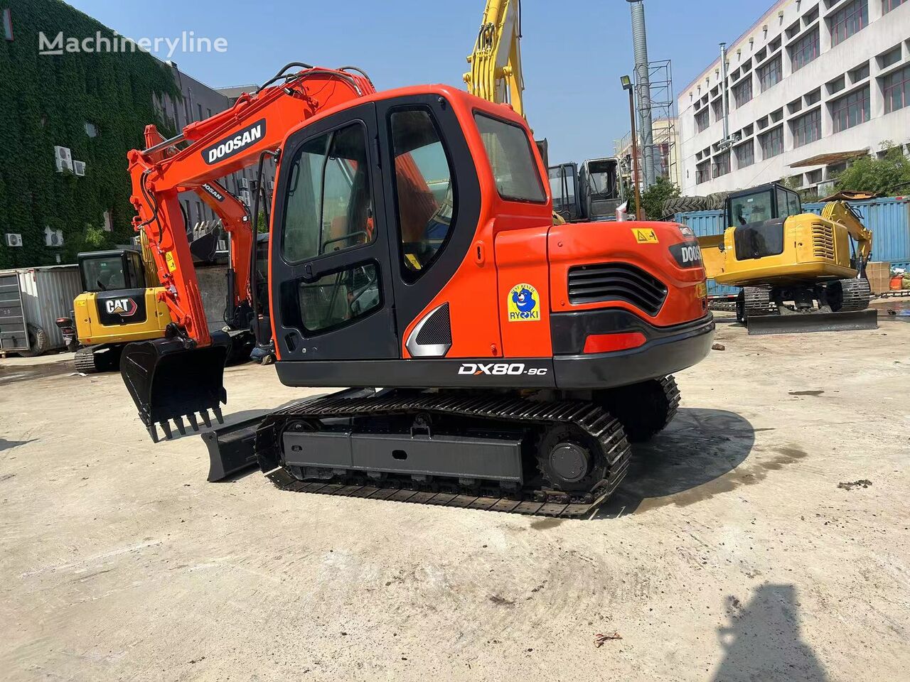 Doosan DX80-9C bandgrävare