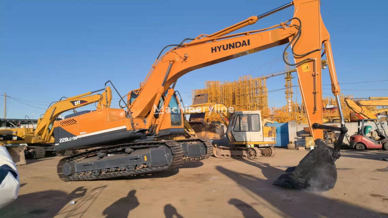 Hyundai R220LC-9S bandgrävare