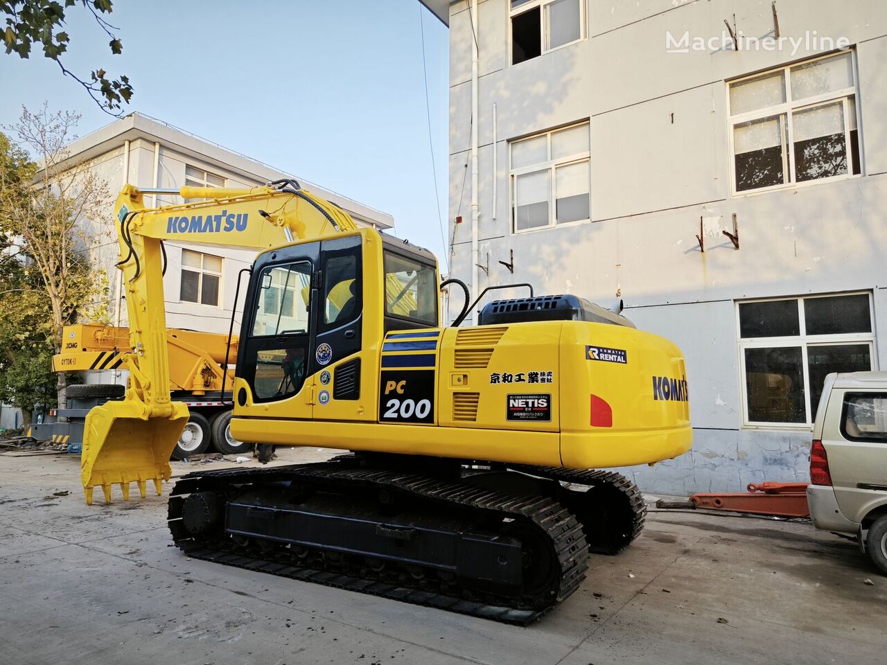 Komatsu PC200 bandgrävare