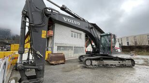 skadad Volvo EC250ENL bandgrävare