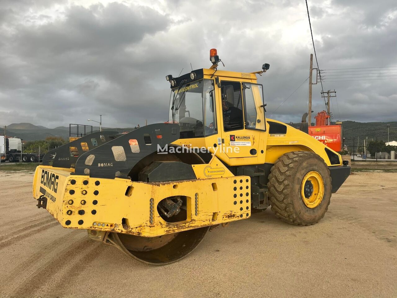 BOMAG BW226 DH-4 BVC Variocontrol enkel trumvält