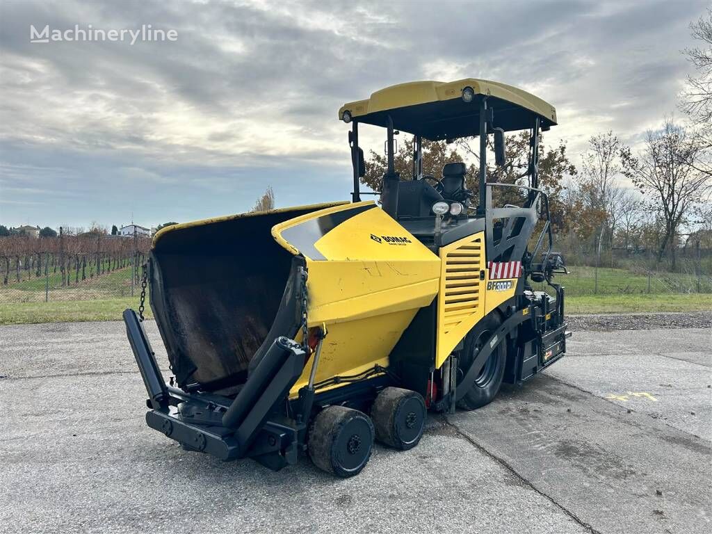 BOMAG BF 300 P S340-2 V Stage IIIa/Tier 3 hjulburna asfaltläggare